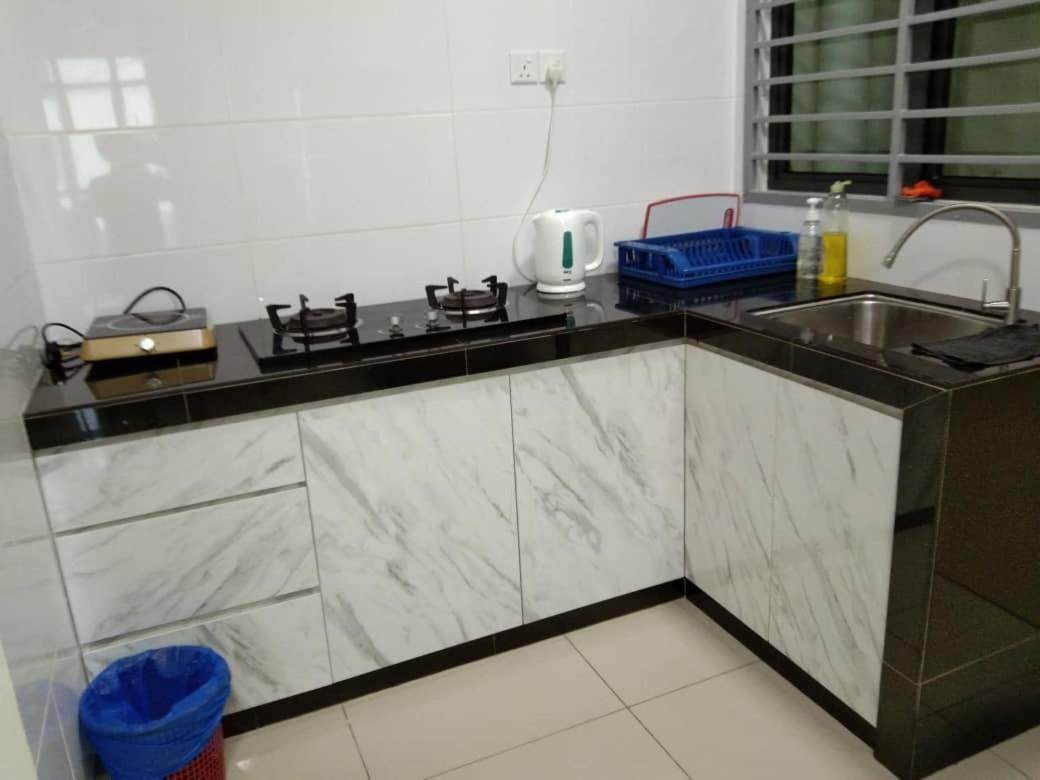 Arc Austin Hill Apartment Johor Bahru Exteriör bild