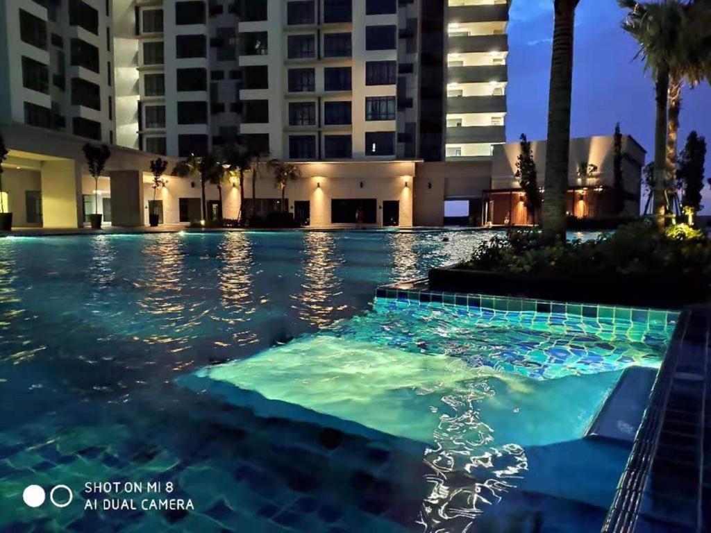 Arc Austin Hill Apartment Johor Bahru Exteriör bild