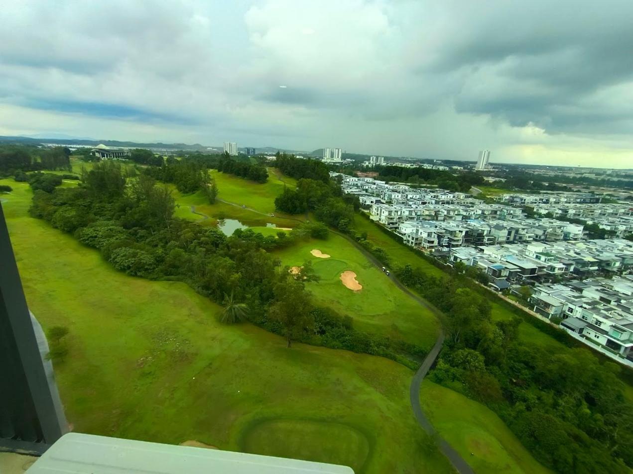 Arc Austin Hill Apartment Johor Bahru Exteriör bild
